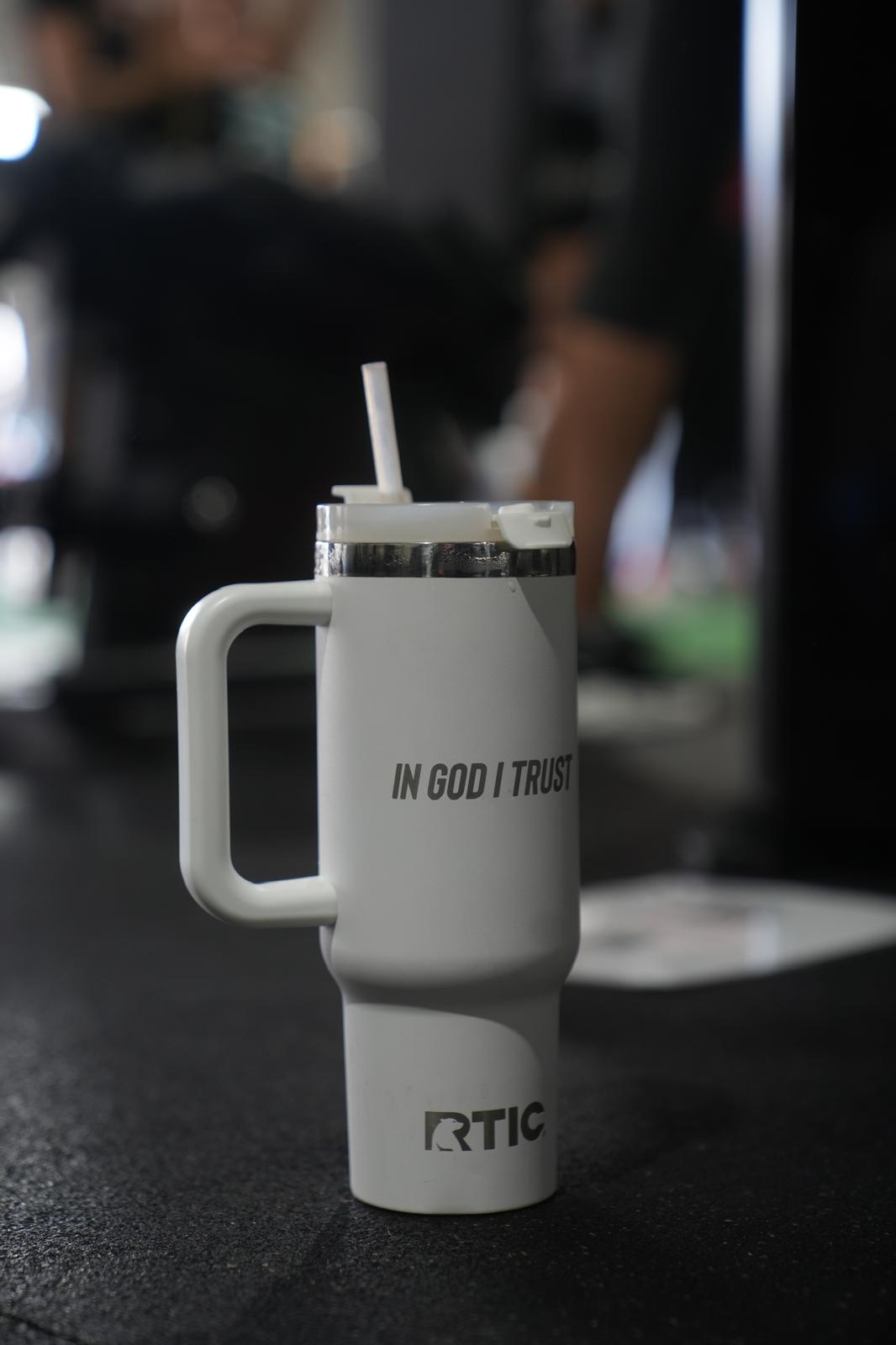 “The Original 32 oz Tumbler – In God I Trust Inspirational Drinkware | The Brave Collective”